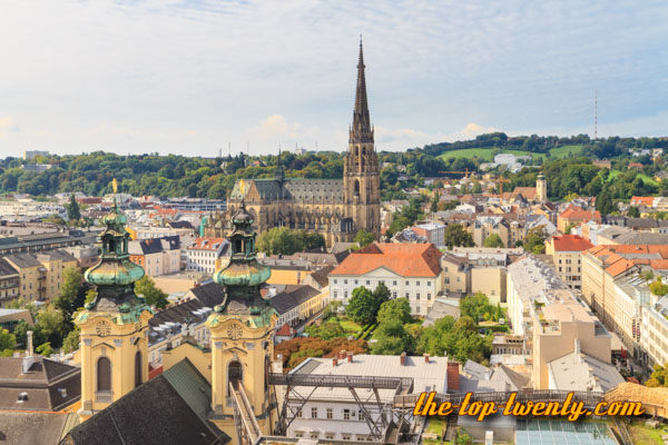 Neuer Dom Linz